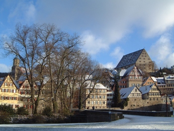 This photo of the charming village of Kunzelsau, Germany was taken by an unknown German photographer.